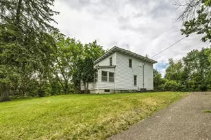312 Holly Ave, Elk Mound, WI 54739 - Photo 27