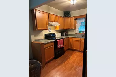 215 W Lexington Boulevard, Eau Claire, WI 54701 - Photo 5