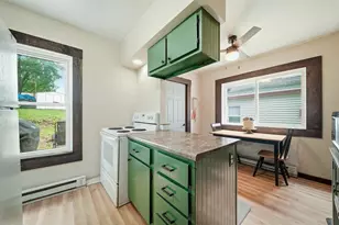 7 S Rural St, Chippewa Falls, WI 54729 - Photo 13