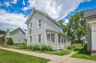 7 S Rural St, Chippewa Falls, WI 54729 - Photo 3