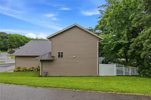 2645 Sessions St, Eau Claire, WI 54701 - Photo 25