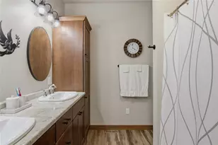 1829 Tucker Trl, Eau Claire, WI 54701 - Photo 33