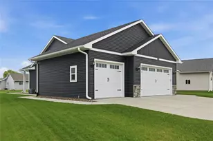 1829 Tucker Trl, Eau Claire, WI 54701 - Photo 47