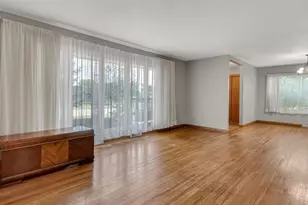 530 E Taft St, Blair, WI 54616 - Photo 7
