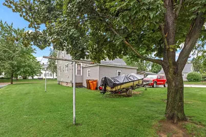 1702 Altoona Avenue, Eau Claire, WI 54701 - Photo 33