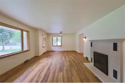 1602 South Street, Eau Claire, WI 54701 - Photo 7