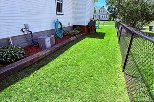 1220 Barron St, Eau Claire, WI 54703 - Photo 7