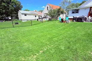 1220 Barron St, Eau Claire, WI 54703 - Photo 5