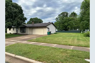 2935 Bobbie Street, Eau Claire, WI 54703 - Photo 3
