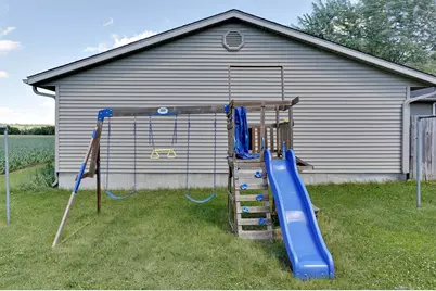 203 Hart Street, Melrose, WI 54642 - Photo 9
