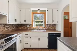 228 E Polk Ave, Eau Claire, WI 54701 - Photo 11