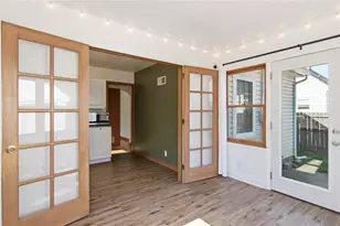 228 E Polk Ave, Eau Claire, WI 54701 - Photo 9