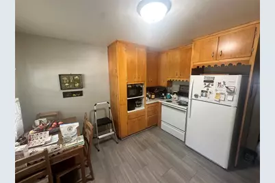 1914 Hopkins Avenue #1-2, Eau Claire, WI 54701 - Photo 5