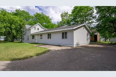 1603 6th Street #A &amp; B, Menomonie, WI 54751 - Photo 5