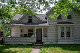 1603 6th Street #A &amp B, Menomonie, WI 54751 - Photo 3