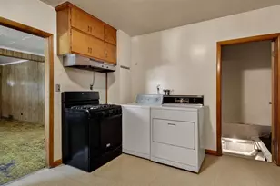 208 S 7th St, Cornell, WI 54732 - Photo 11