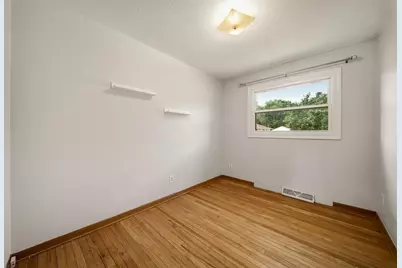 325 Selma Street, Eau Claire, WI 54703 - Photo 17