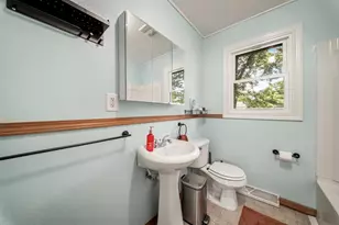 325 Selma St, Eau Claire, WI 54703 - Photo 11