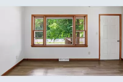 3140 W Folsom Street, Eau Claire, WI 54703 - Photo 3