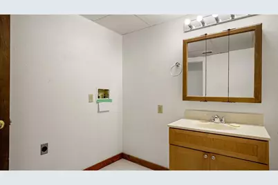 509 Grove Street #1-2, Chippewa Falls, WI 54729 - Photo 19