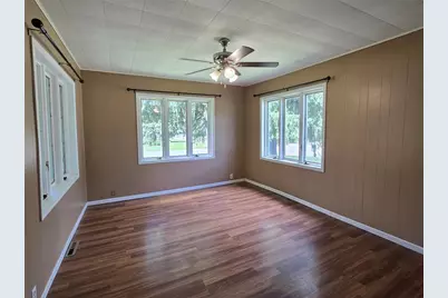 202 E Gates Street, Rice Lake, WI 54868 - Photo 13