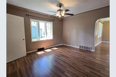 202 E Gates Street, Rice Lake, WI 54868 - Photo 9