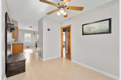 1703 Lyndale Avenue, Eau Claire, WI 54701 - Photo 11