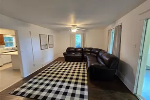 914 6th Ave, Menomonie, WI 54751 - Photo 11