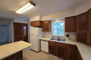 914 6th Ave, Menomonie, WI 54751 - Photo 15