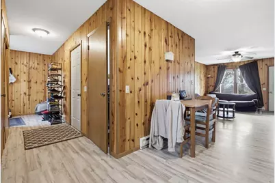 916-918 Michigan Street #1 &amp; 2, Spooner, WI 54801 - Photo 11