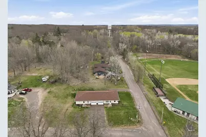 916-918 Michigan Street #1 &amp; 2, Spooner, WI 54801 - Photo 5