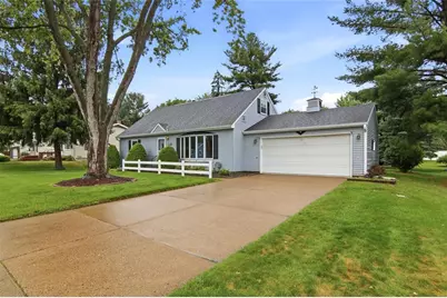 1008 W Cedar Street, Chippewa Falls, WI 54729 - Photo 3