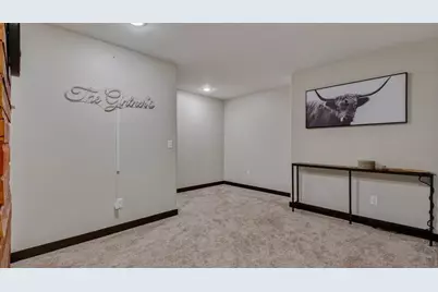 4020 John Hart Place, Eau Claire, WI 54703 - Photo 25
