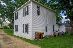 347 S Washington St, Mondovi, WI 54755 - Photo 7