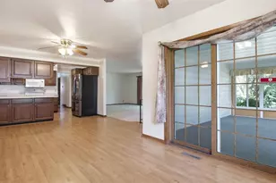 1544 Howard Ave, Eau Claire, WI 54703 - Photo 9