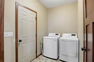 2508 State St, Eau Claire, WI 54701 - Photo 23