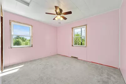 W9663 Kington Road, Thorp, WI 54771 - Photo 19