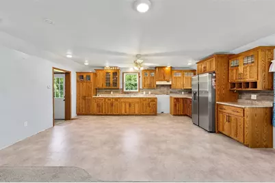 W9663 Kington Road, Thorp, WI 54771 - Photo 11
