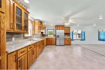 W9663 Kington Road, Thorp, WI 54771 - Photo 9