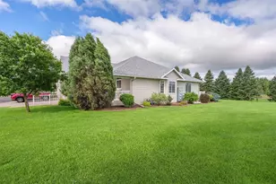 4274 Mill Ridge Cir, Eau Claire, WI 54703 - Photo 39