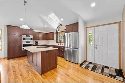 4274 Mill Ridge Circle #4, Eau Claire, WI 54703 - Photo 5