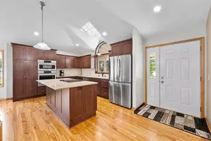 4274 Mill Ridge Cir, Eau Claire, WI 54703 - Photo 5