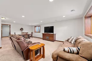4274 Mill Ridge Cir, Eau Claire, WI 54703 - Photo 25