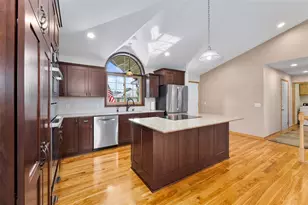 4274 Mill Ridge Cir, Eau Claire, WI 54703 - Photo 7