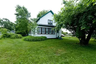 301 10th St, Cameron, WI 54822 - Photo 1
