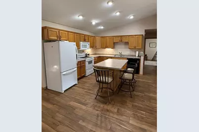 4222 W Robin Meadows Lane, Eau Claire, WI 54701 - Photo 3