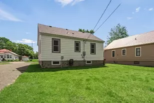 1025 Main St, Bloomer, WI 54724 - Photo 7