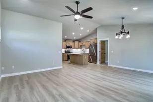 6804 Buck Tail Dr, Altoona, WI 54720 - Photo 3