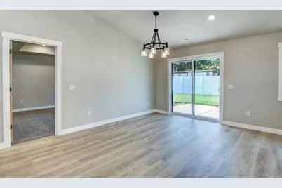 6804 Buck Tail Drive, Altoona, WI 54720 - Photo 11