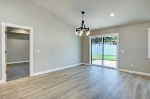6804 Buck Tail Dr, Altoona, WI 54720 - Photo 11